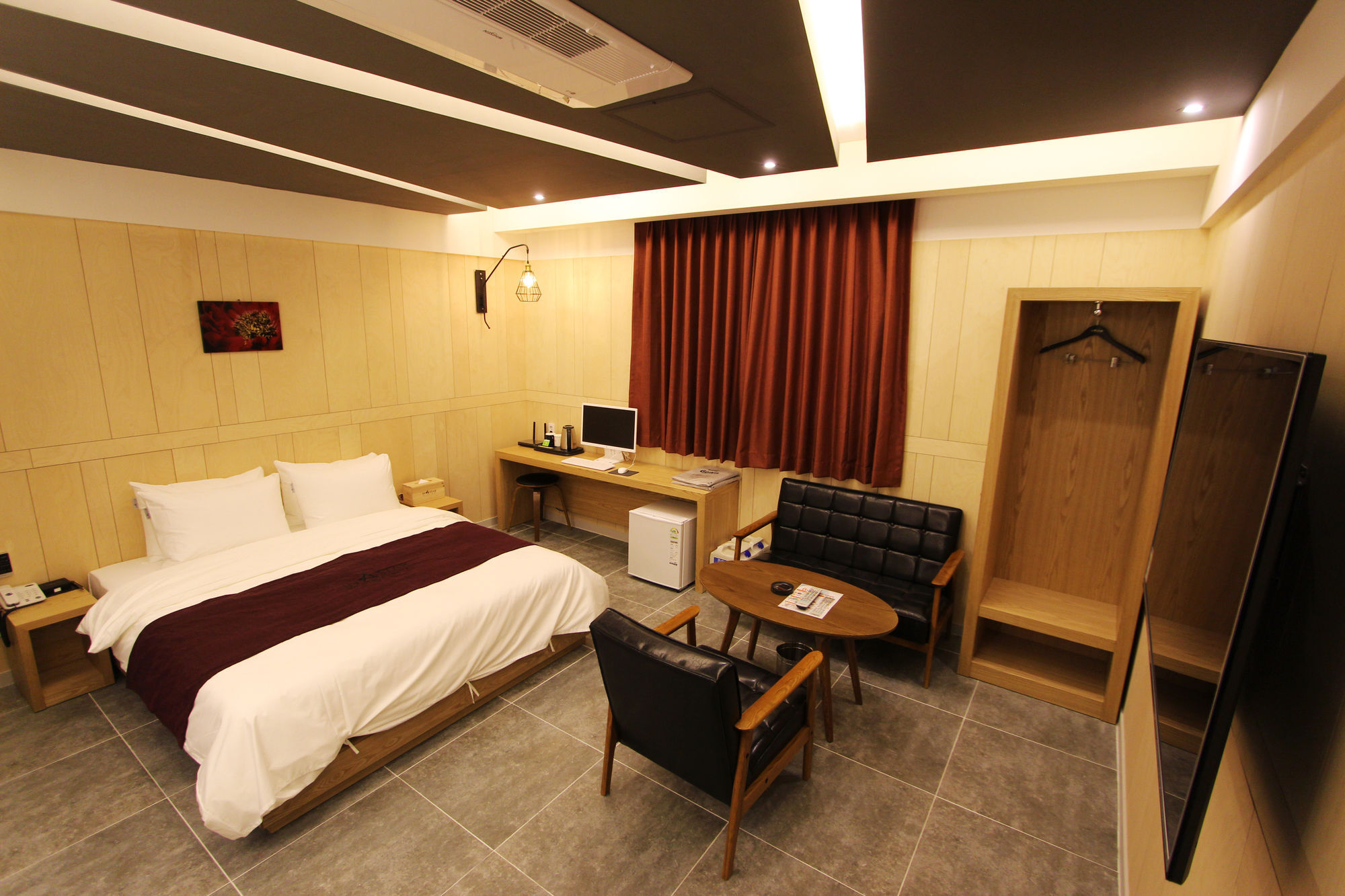 Instar Tourist Hotel Daegu Bagian luar foto